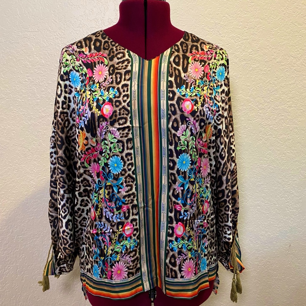 Fashion Express | Cheetah Print and Flower Print Satin Blouse XL 🐆💐